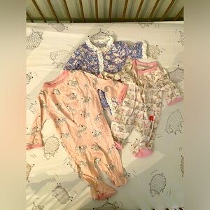 Baby Girl Bundle newborn-3months magnetic footie